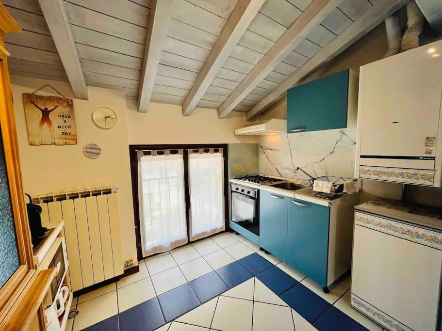 Sunshine On Garda Apartment *